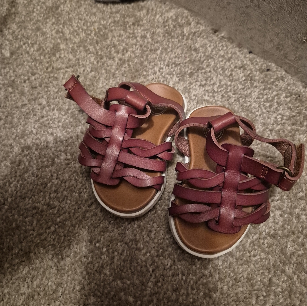 Kids Sandals in Burgundy